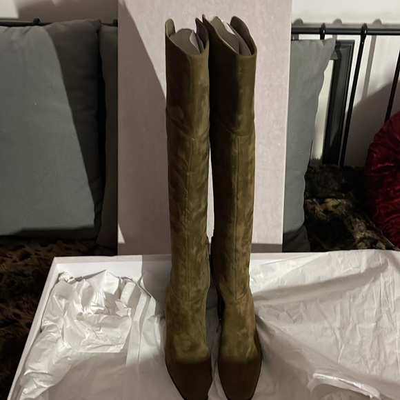 Brand new Jimmy Choo boots.  Size 35 - Picture 3 of 5